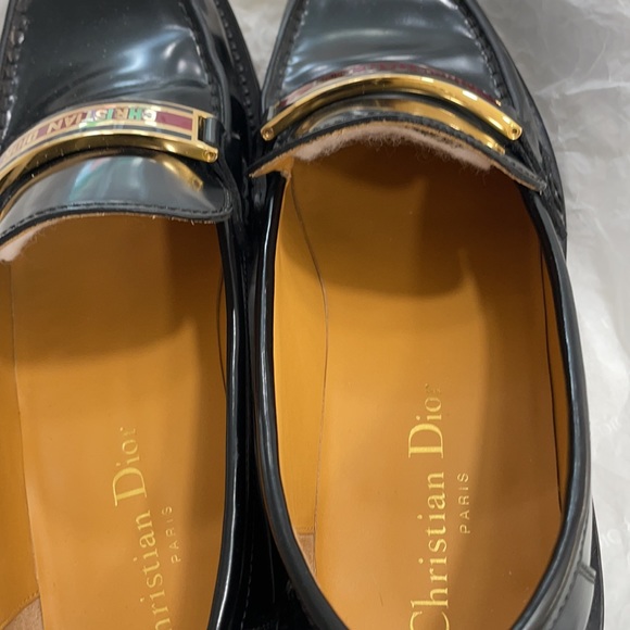 Dior loafers runs 1/2 size big. Only worn once - Picture 6 of 6